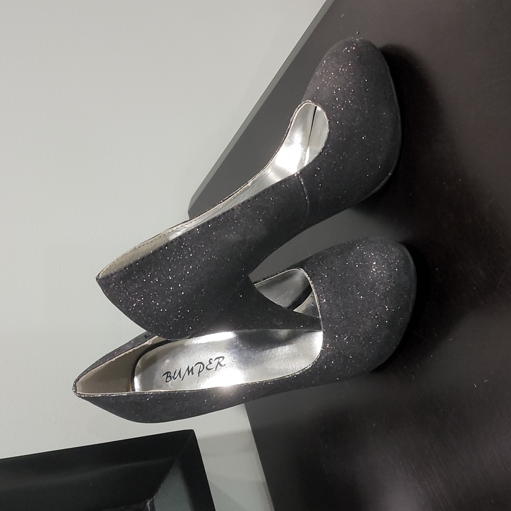 Black silver sparkle heels 6.5